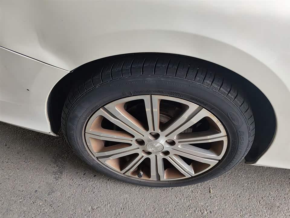 Peugeot 408 Peugeot 408