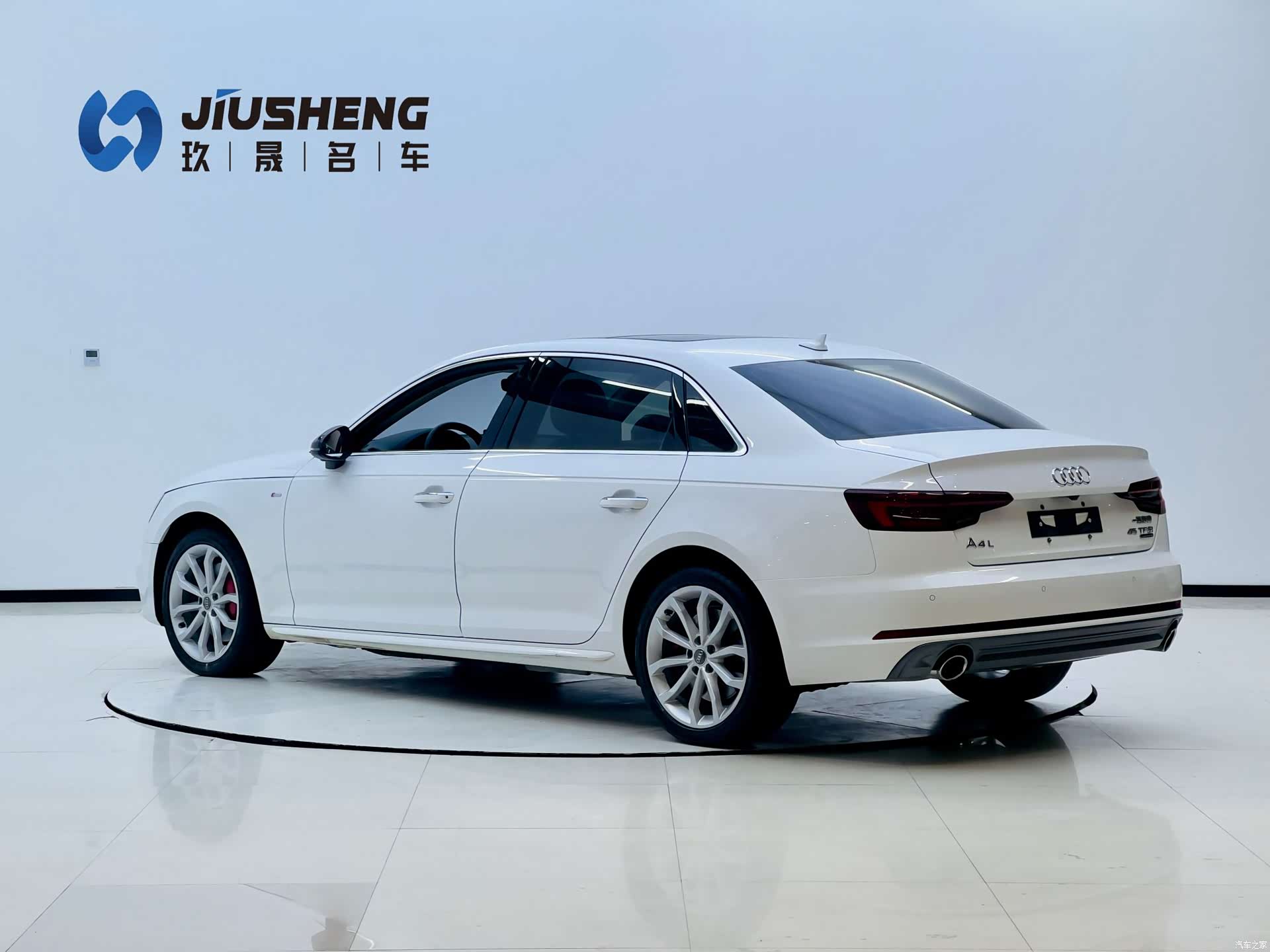 Audi A4L, 2018 24