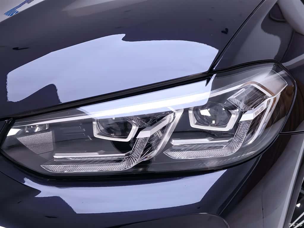 BMW X4, 2023 4