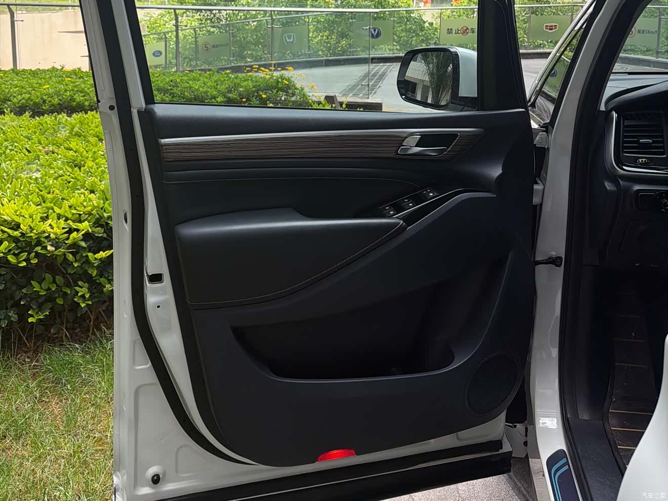 Trumpchi M8, 2023 7