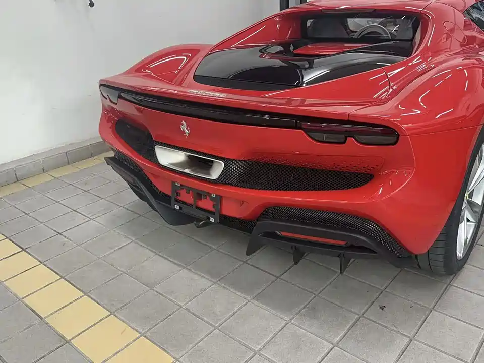 Ferrari 296