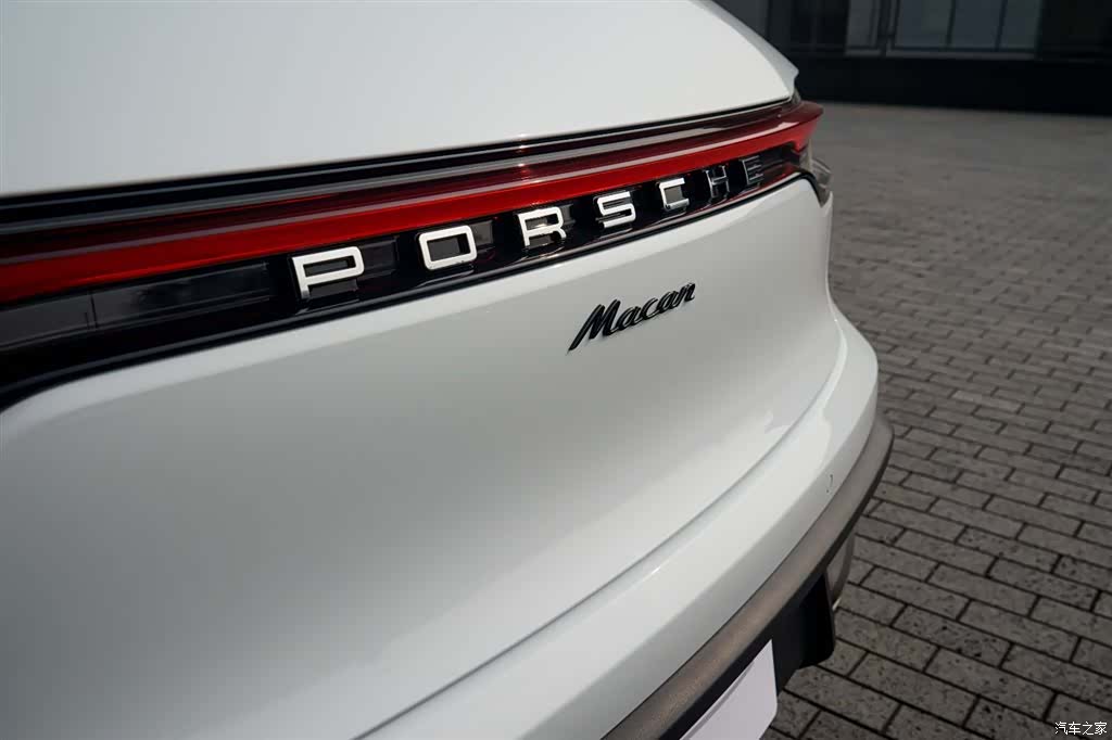 Porsche Macan, 2025 8