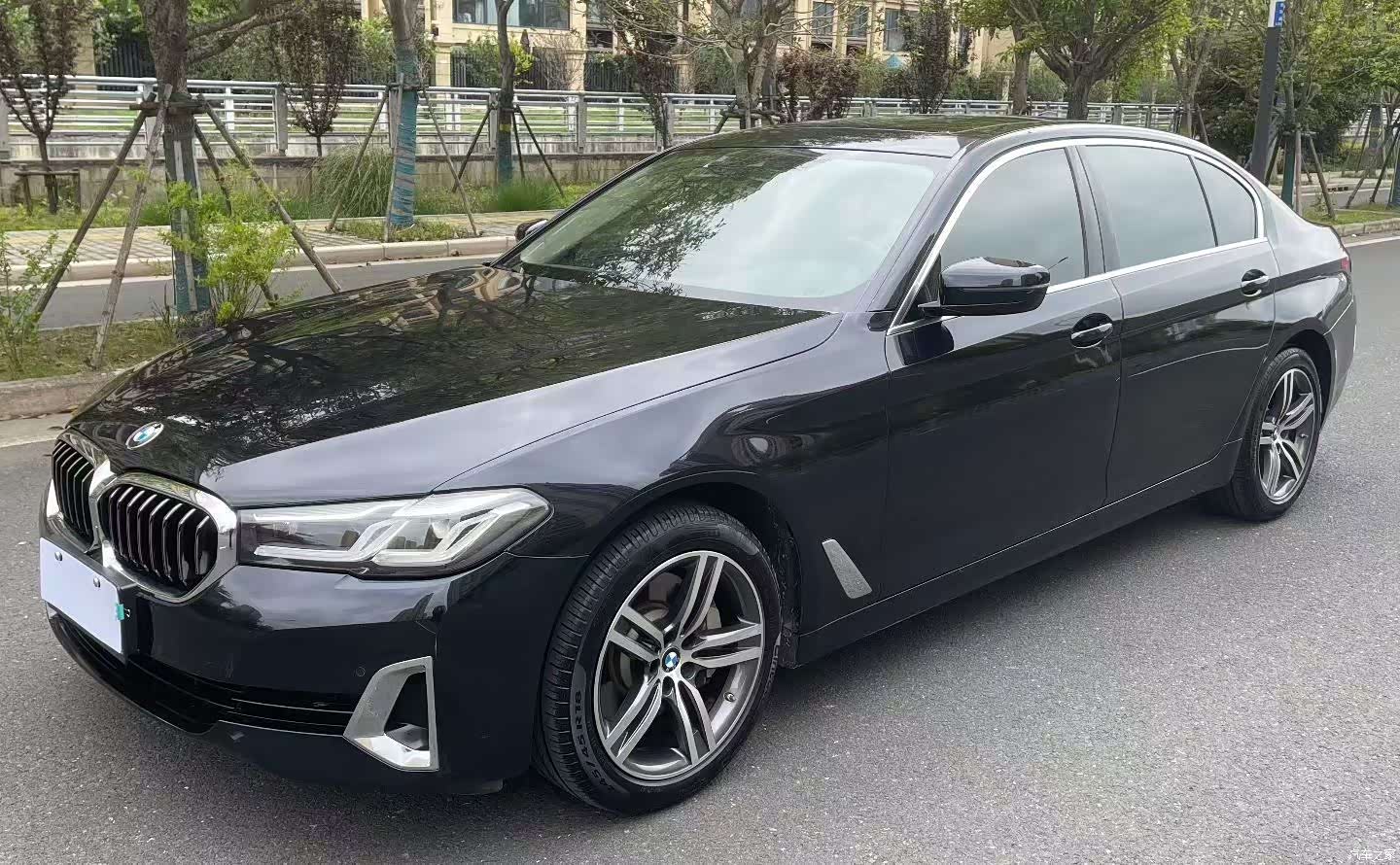 BMW 5 Series, 2021 1