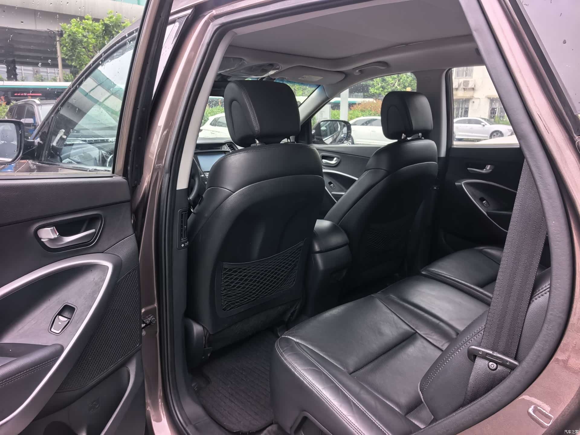 Hyundai Santa Fe, 2015 10