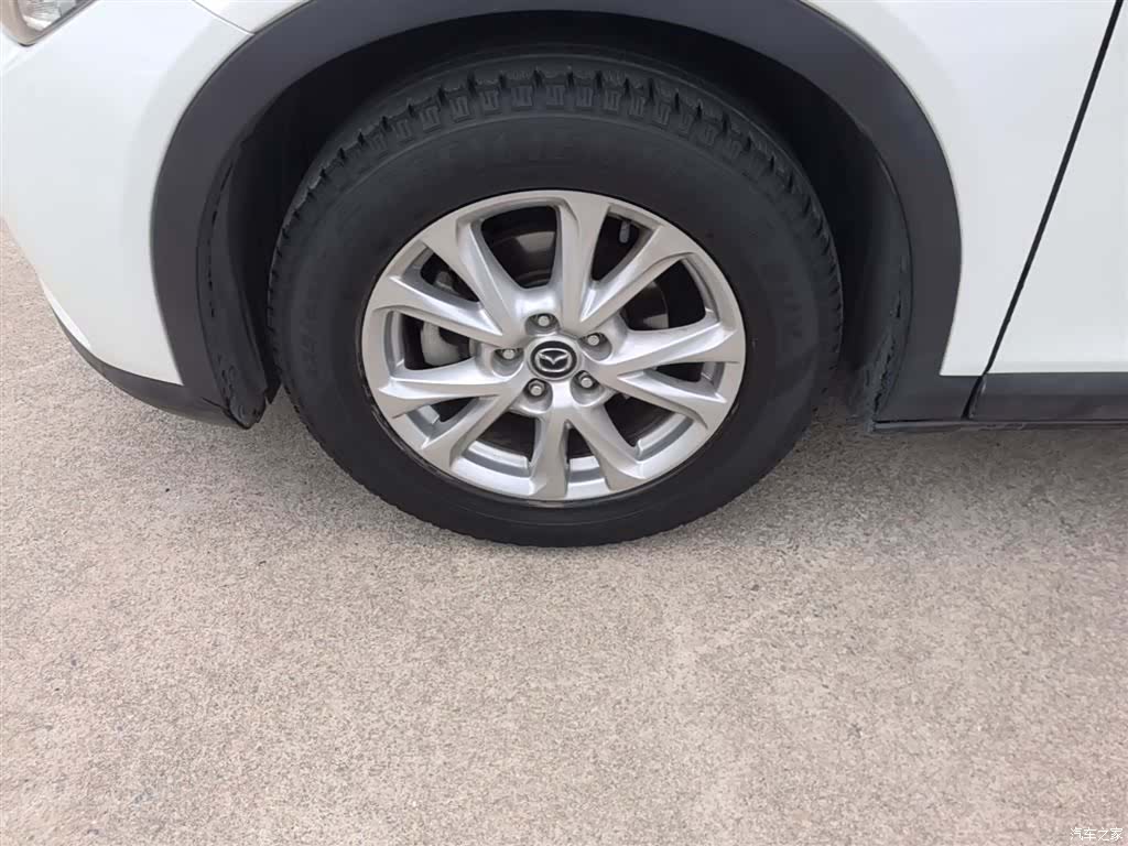 Mazda CX-4, 2017 23