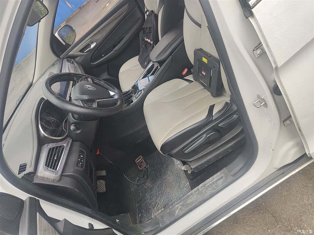 Wuling 730, 2018 12