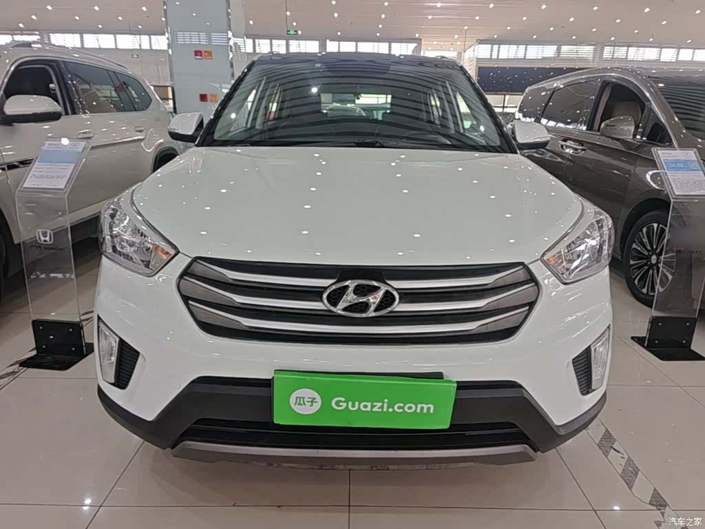 Hyundai ix25, 2016 3