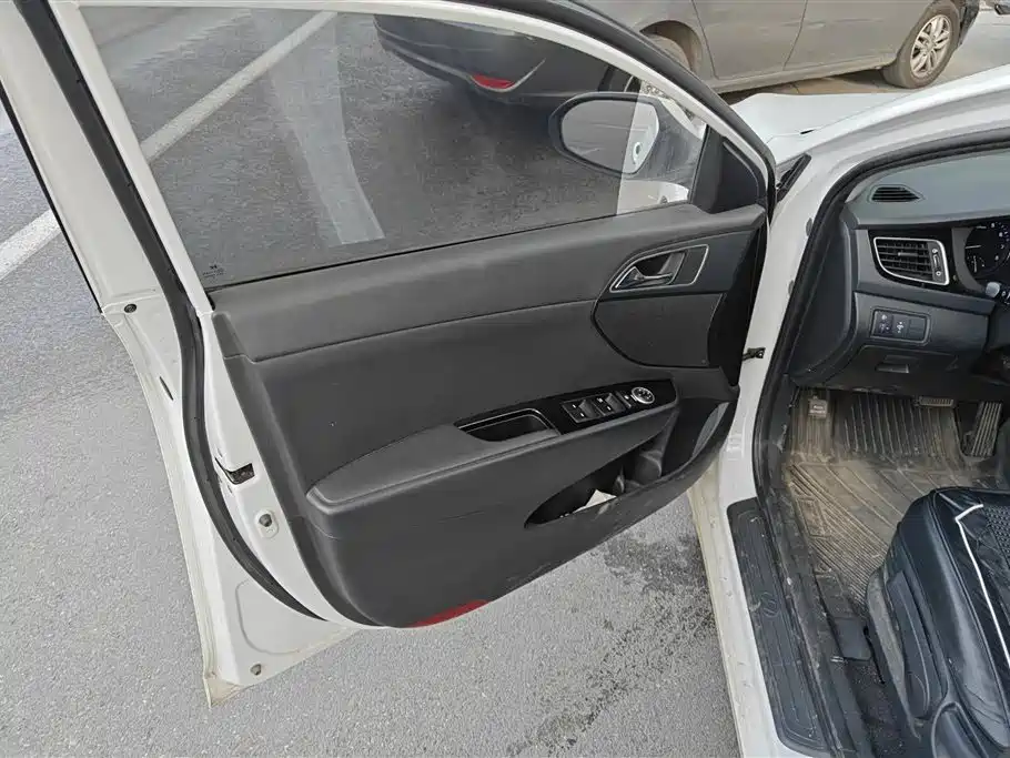 Hyundai Name picture