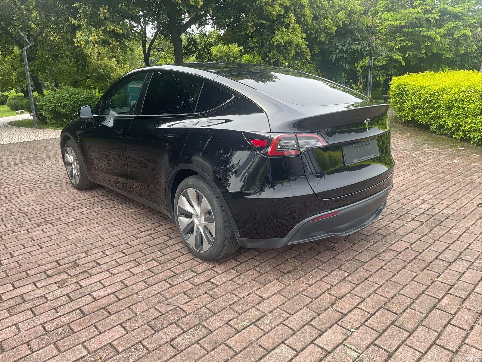 Tesla Model Y, 2021 7