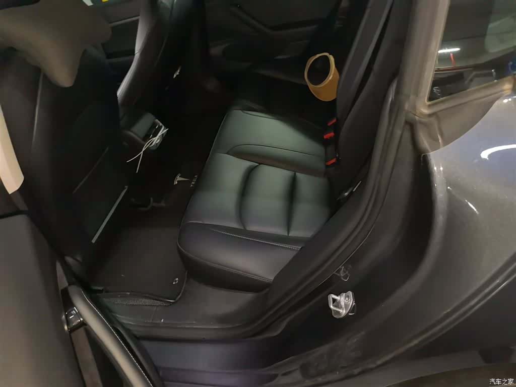 Tesla Model 3, 2020 15