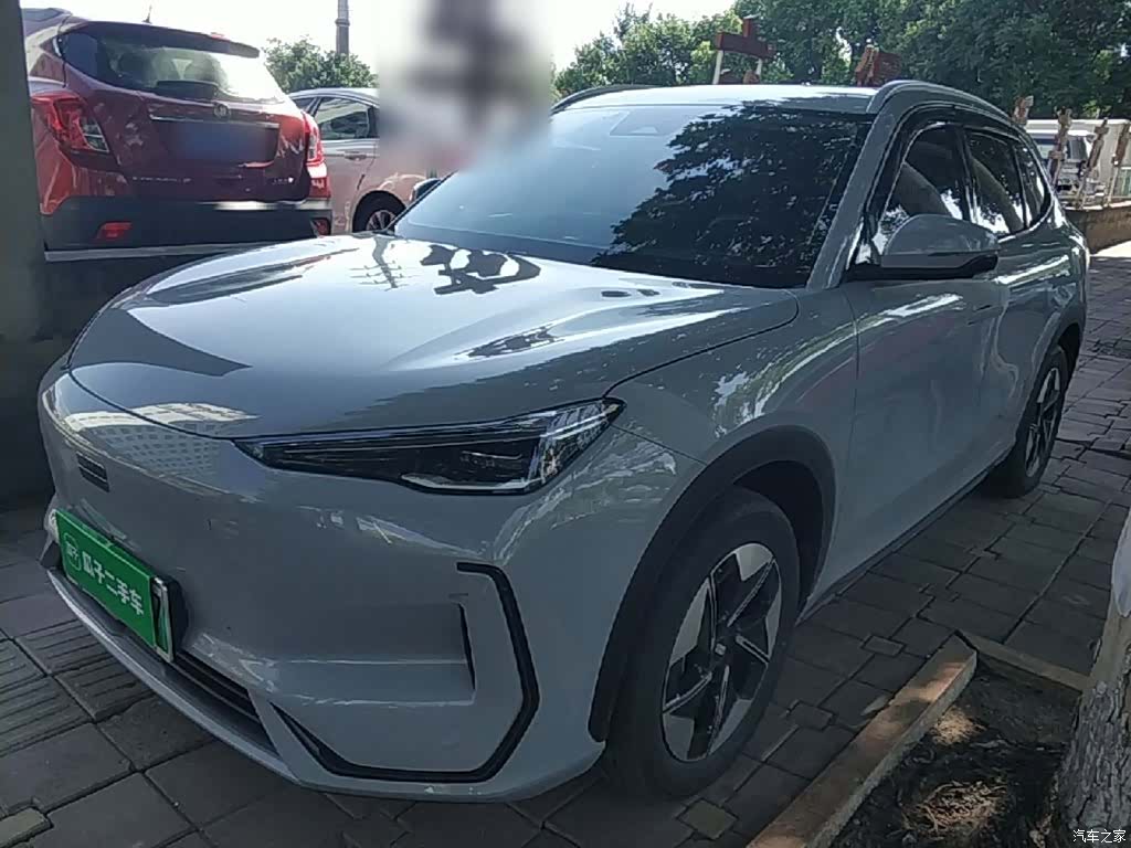 Geely Galaxy E5, 2024 2