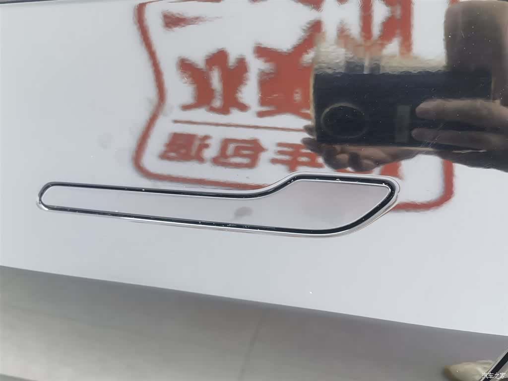 Tesla Model 3, 2023 18