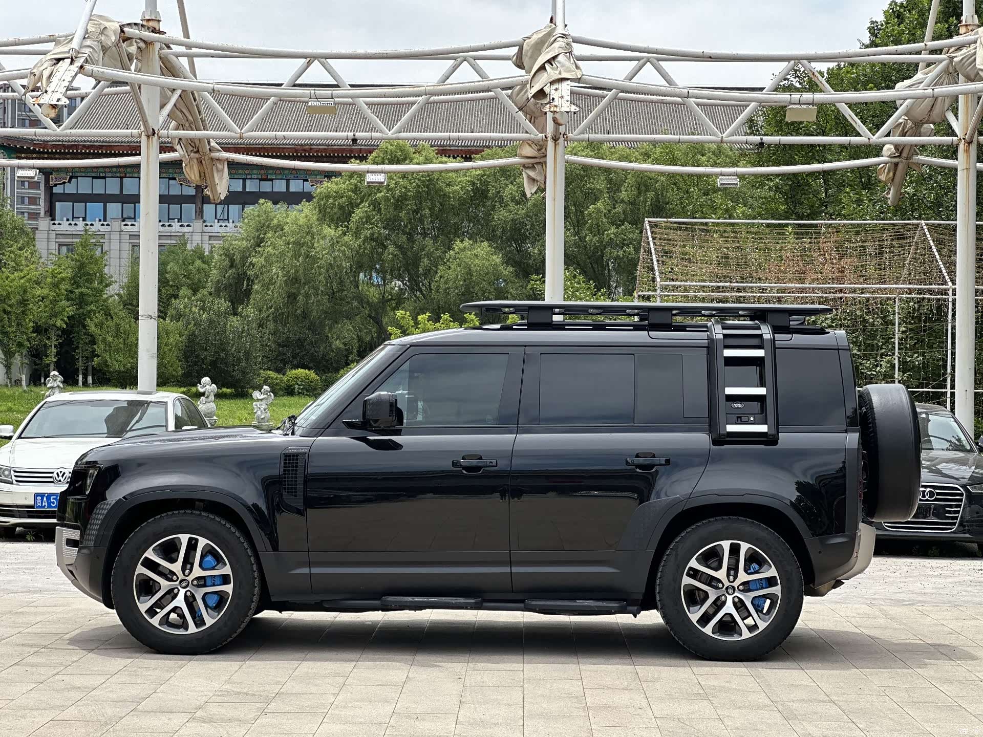 Land Rover Defender, 2021 33