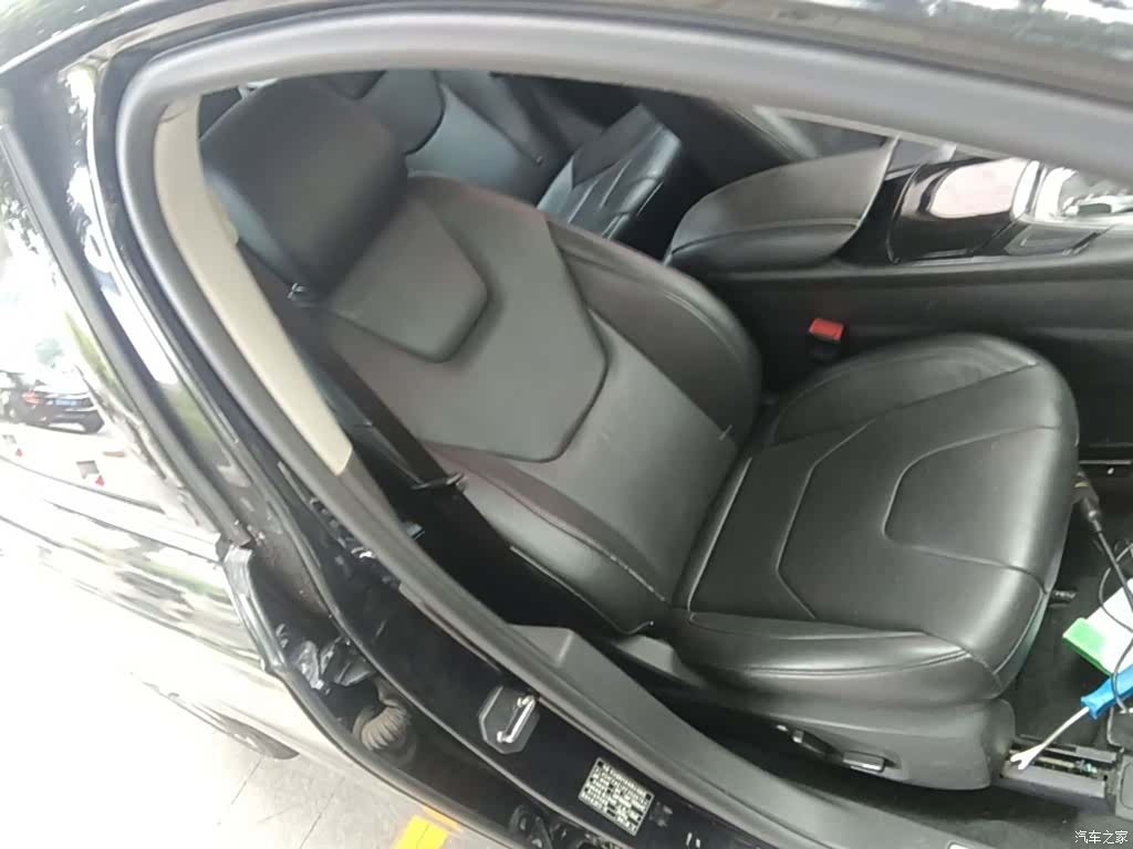 Ford Mondeo, 2015 25