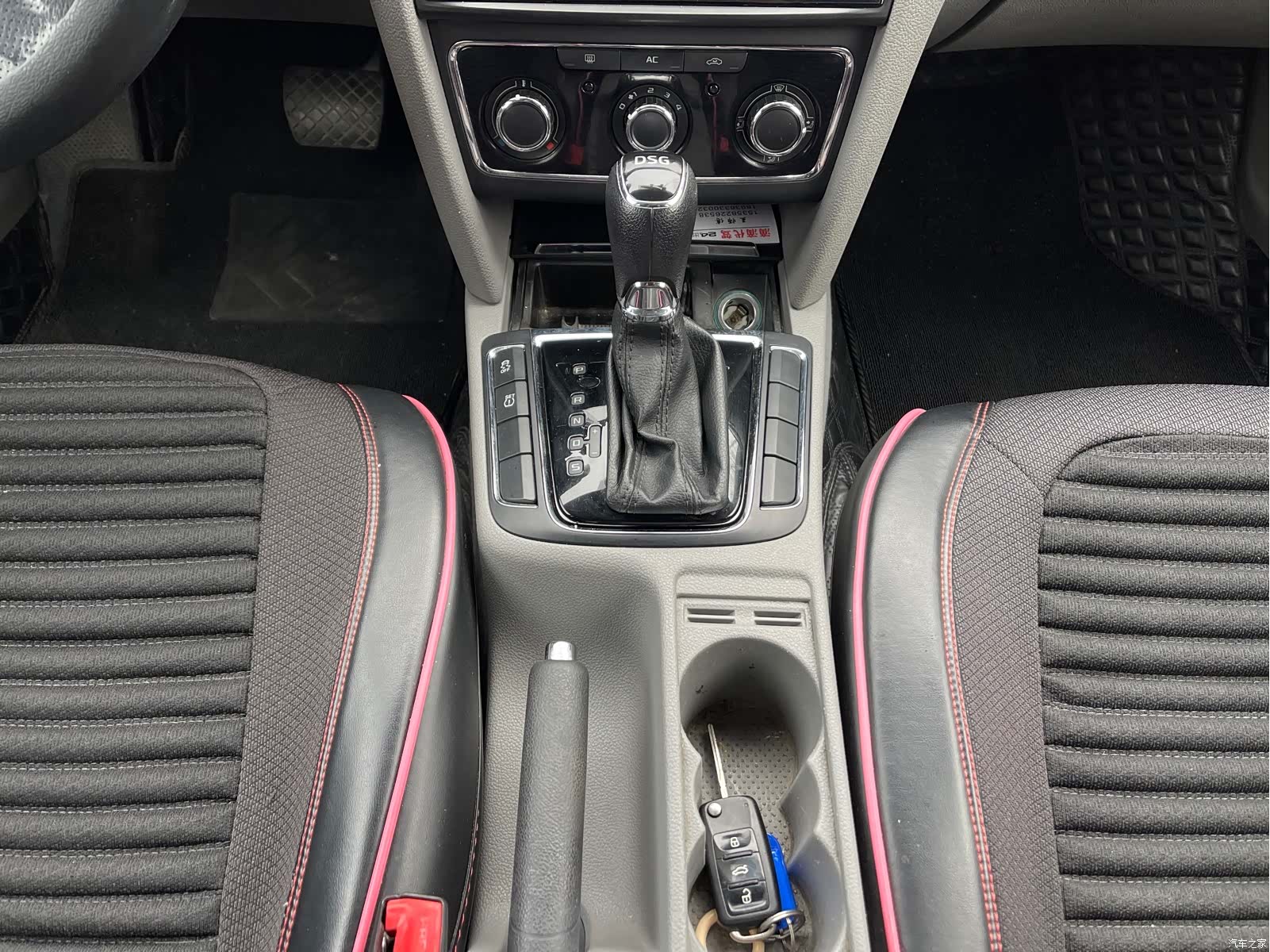 Skoda Superb, 2015 15