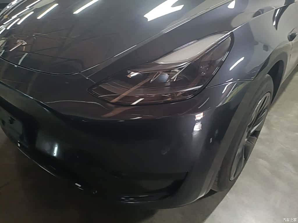 Tesla Model Y, 2025 24