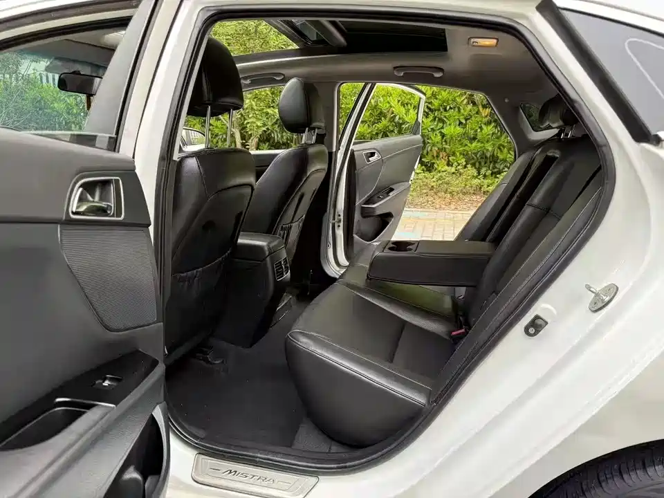 Hyundai Name picture