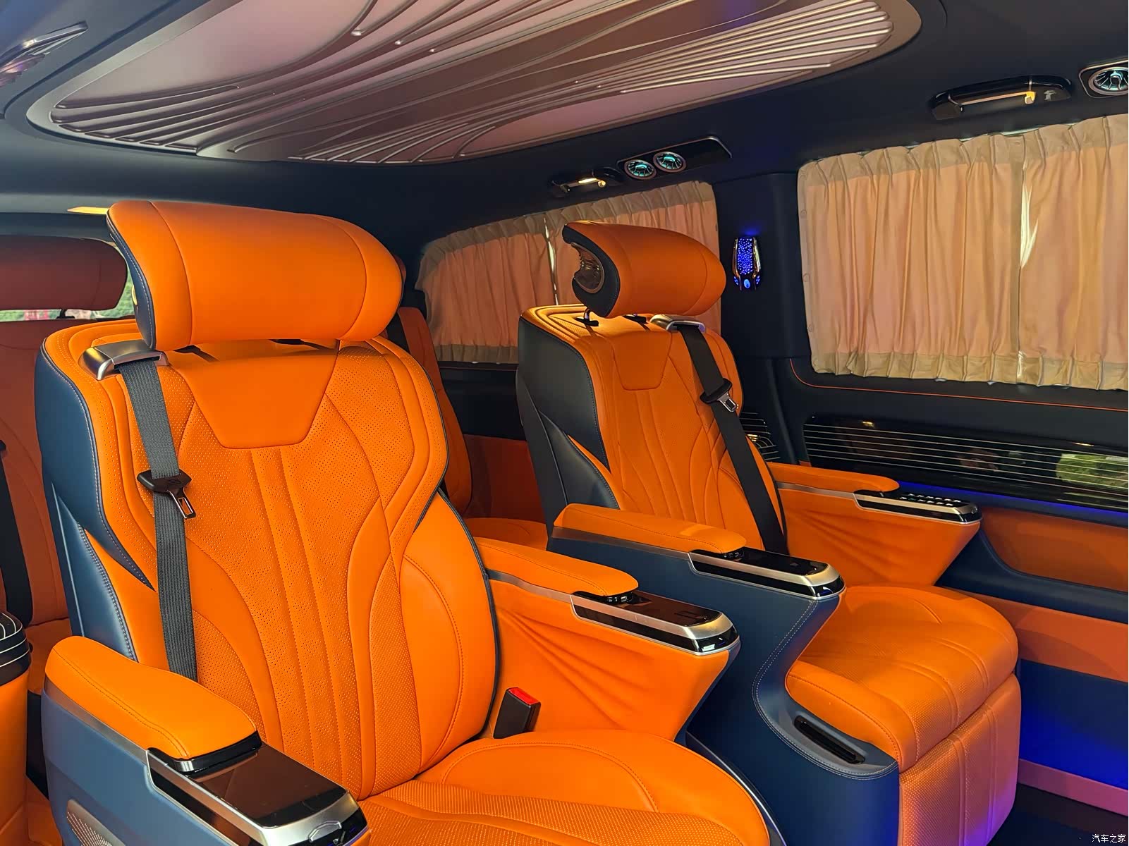 Mercedes-Benz 7, 2024 12