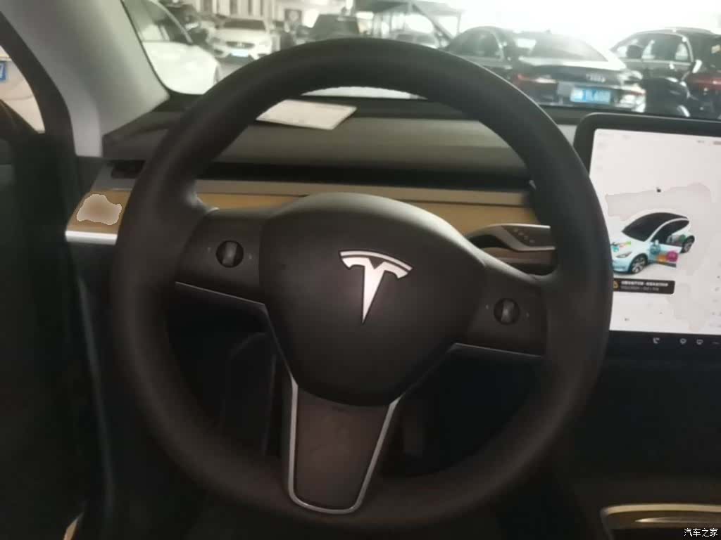 Tesla Model Y, 2023 11