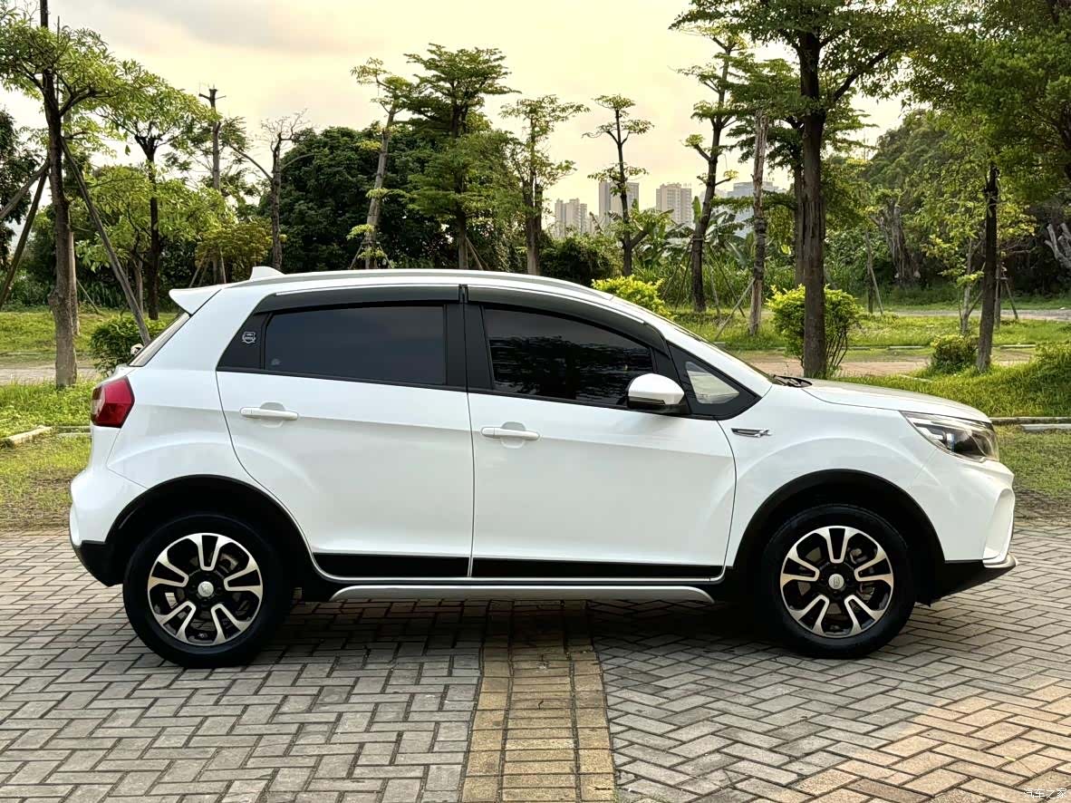 Geely X3, 2019 11