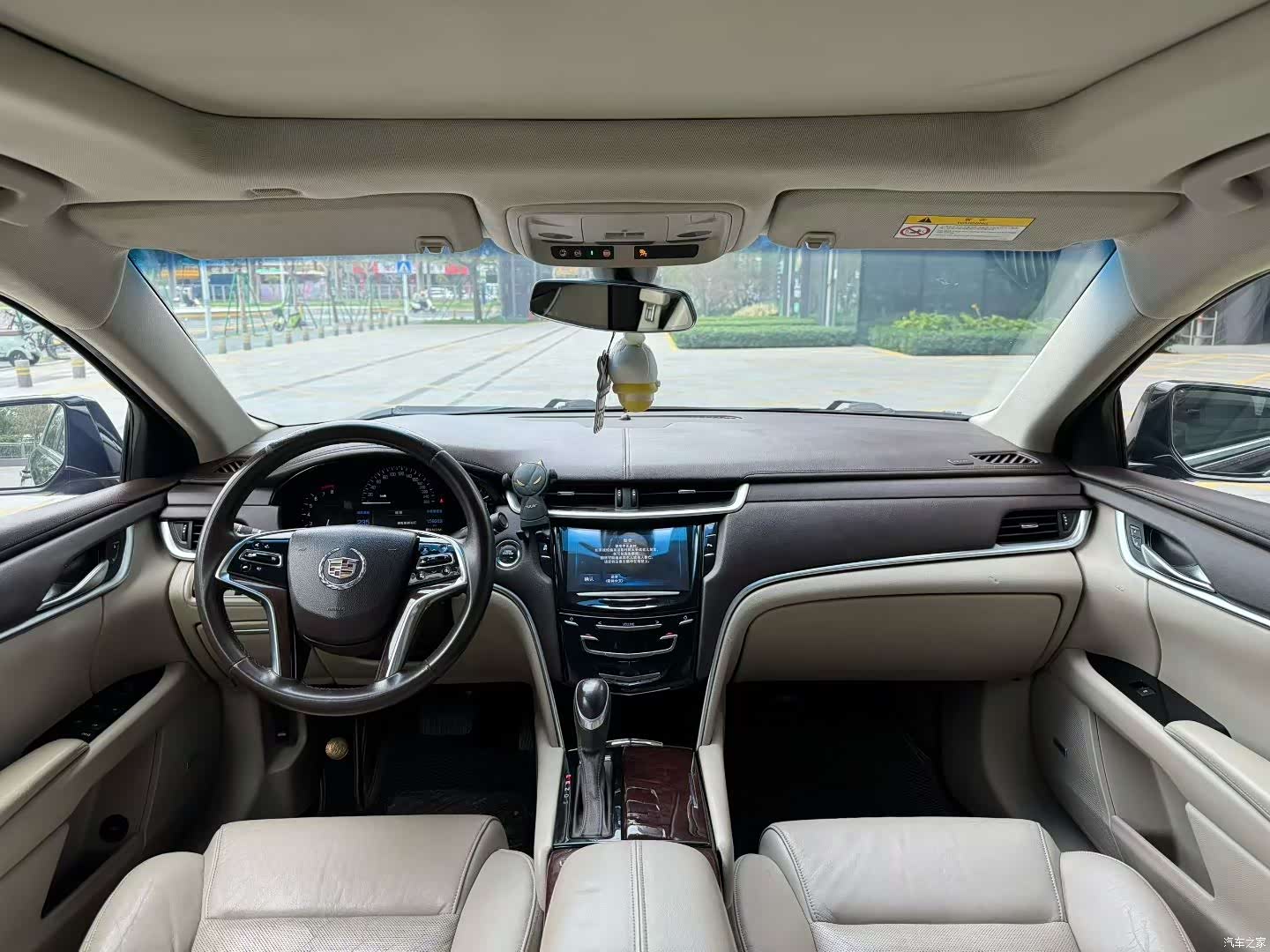 Cadillac XTS, 2015 все фото