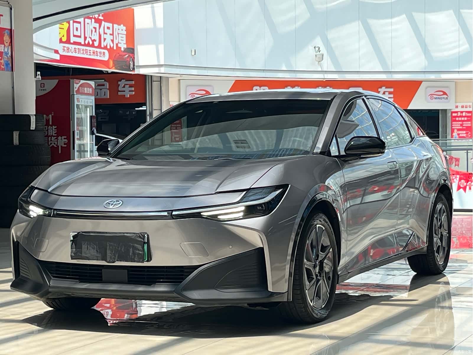 Toyota bZ3, 2024 1