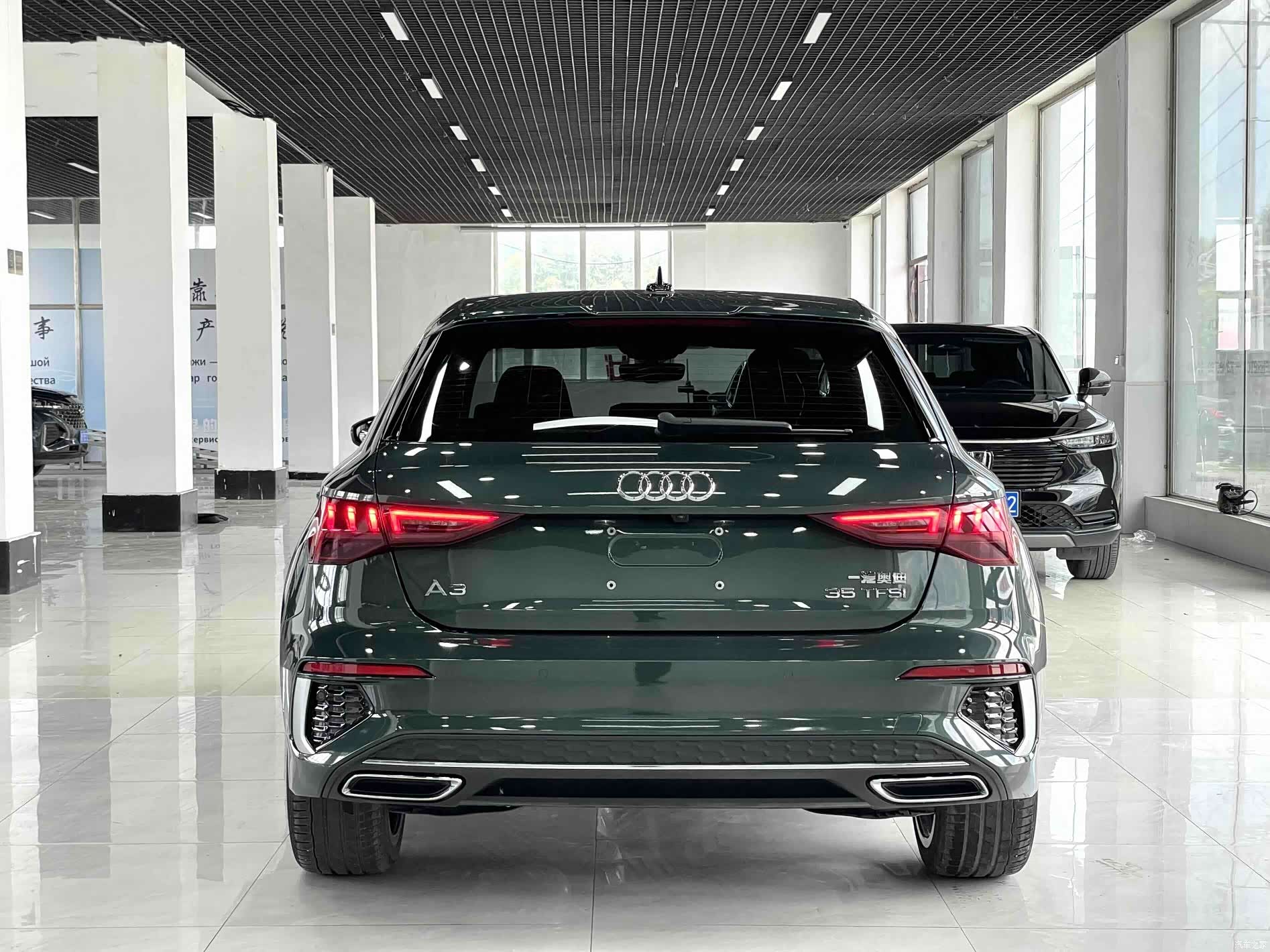Audi A3, 2023 все фото