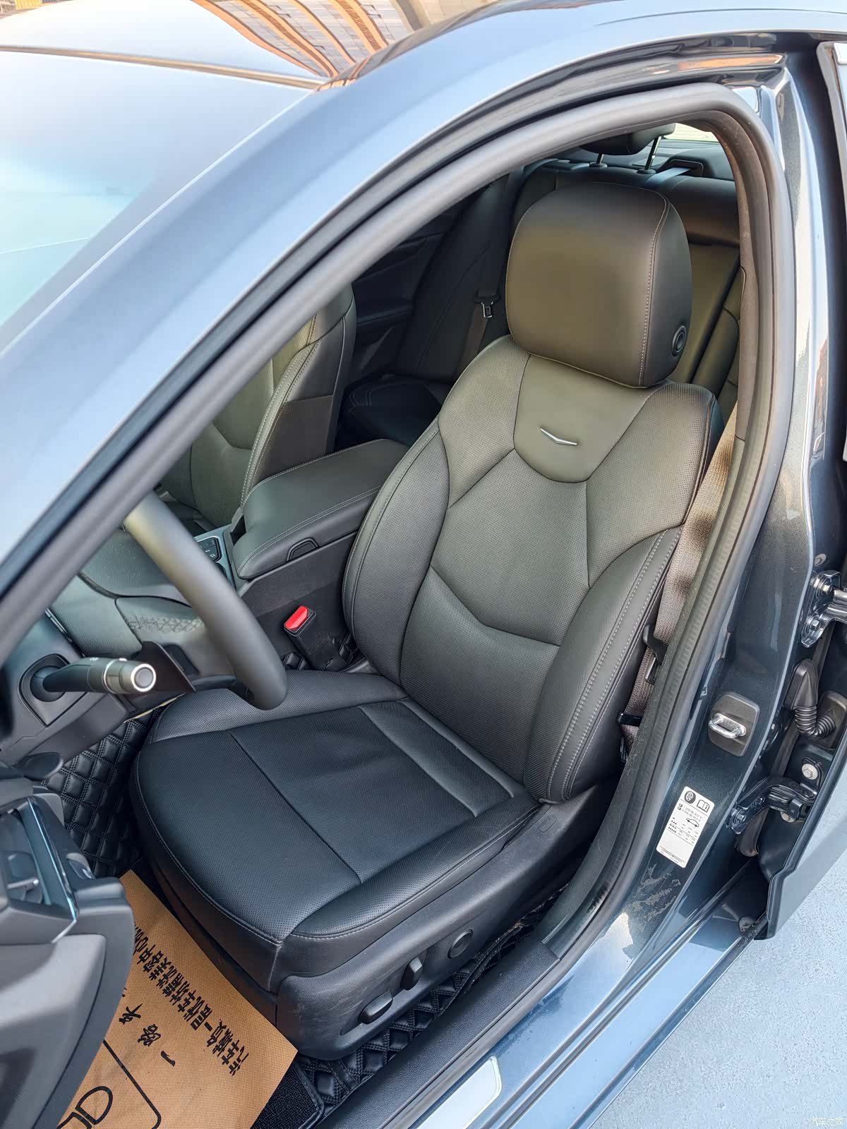 Cadillac CT4, 2022 12