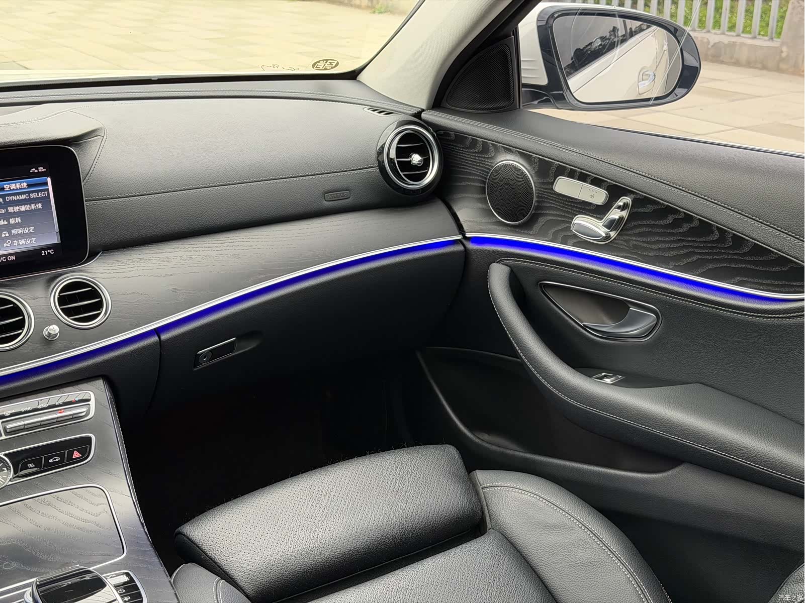 Mercedes-Benz E-Class, 2018 10