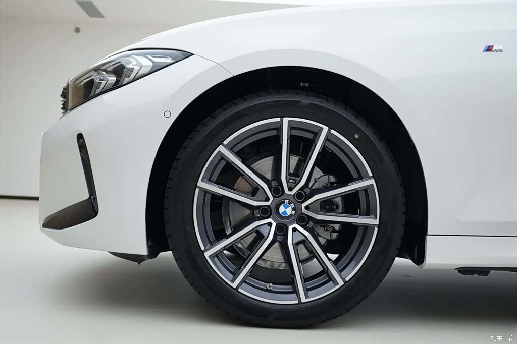 BMW 3 Series, 2026 15