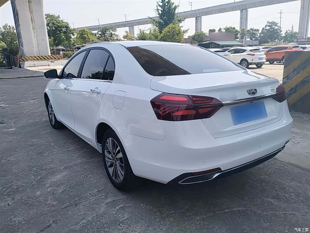 Geely Emgrand, 2018 все фото