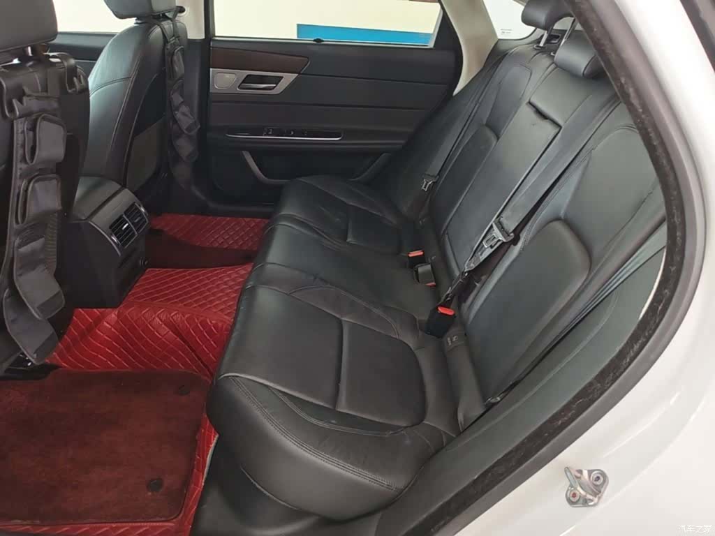 Land Rover XFL, 2018 17