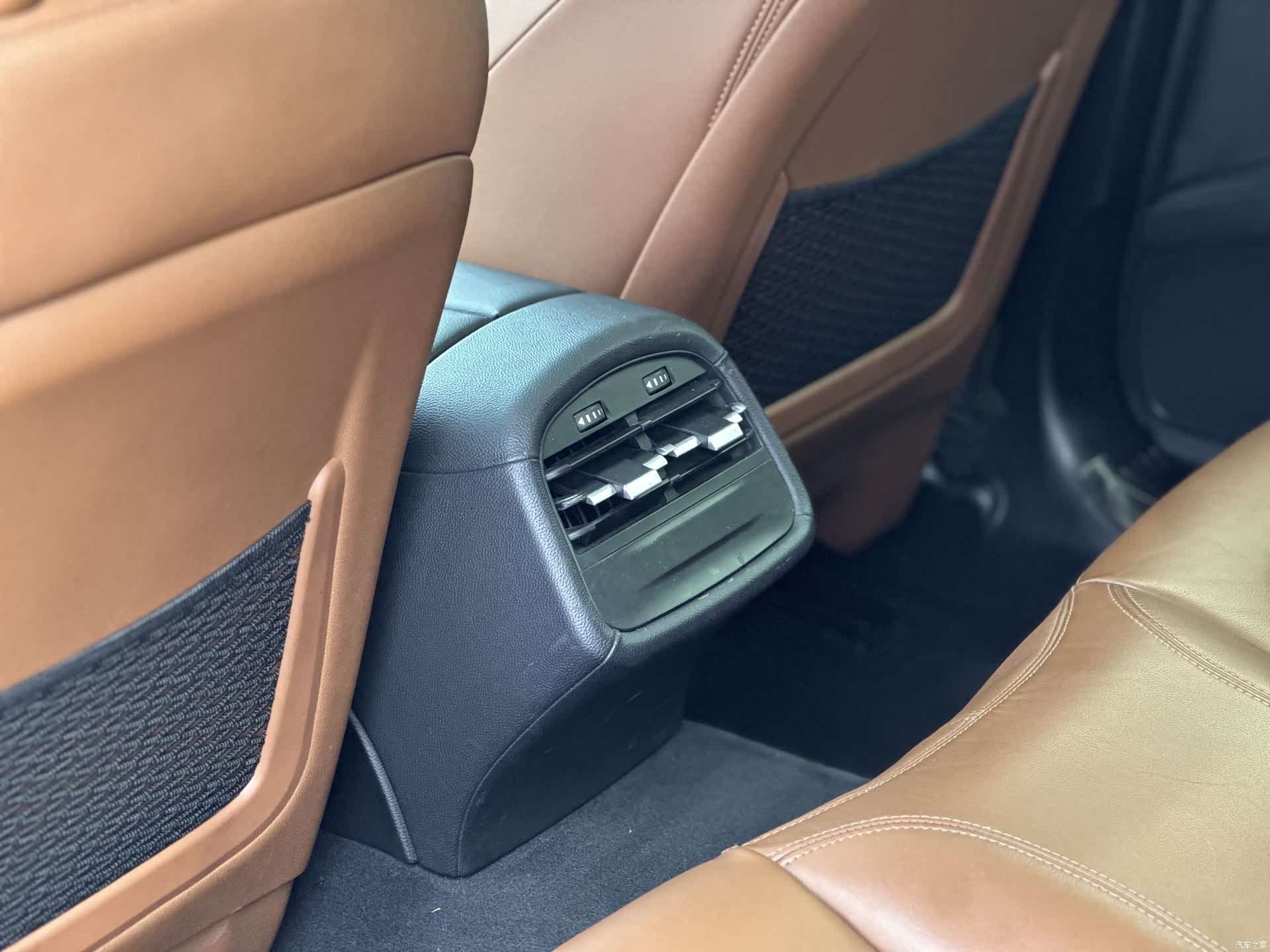 Maserati Ghibli, 2016 3