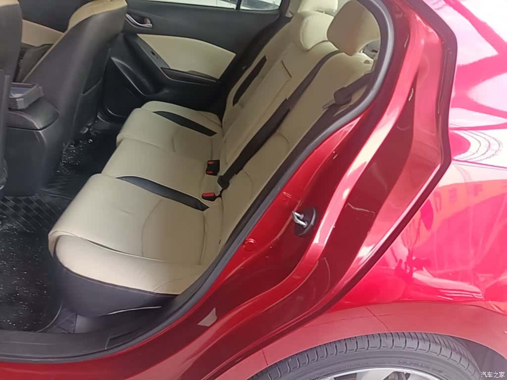 Mazda Mazda3, 2014 17