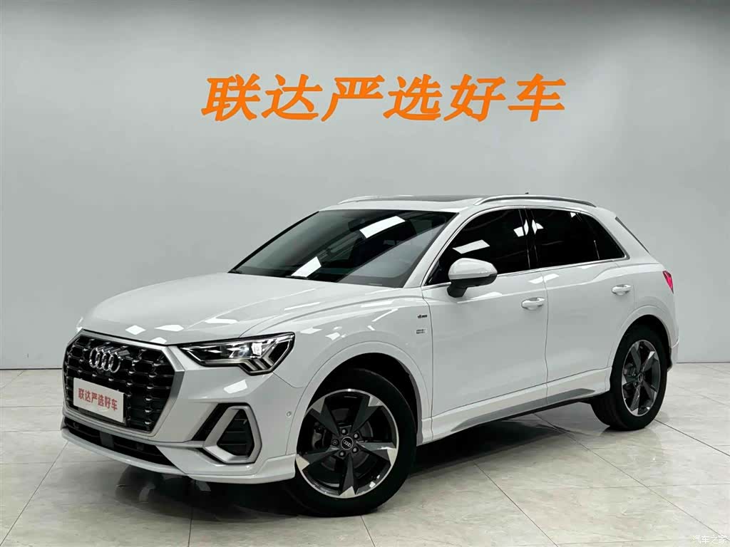 Audi Q3, 2022 1