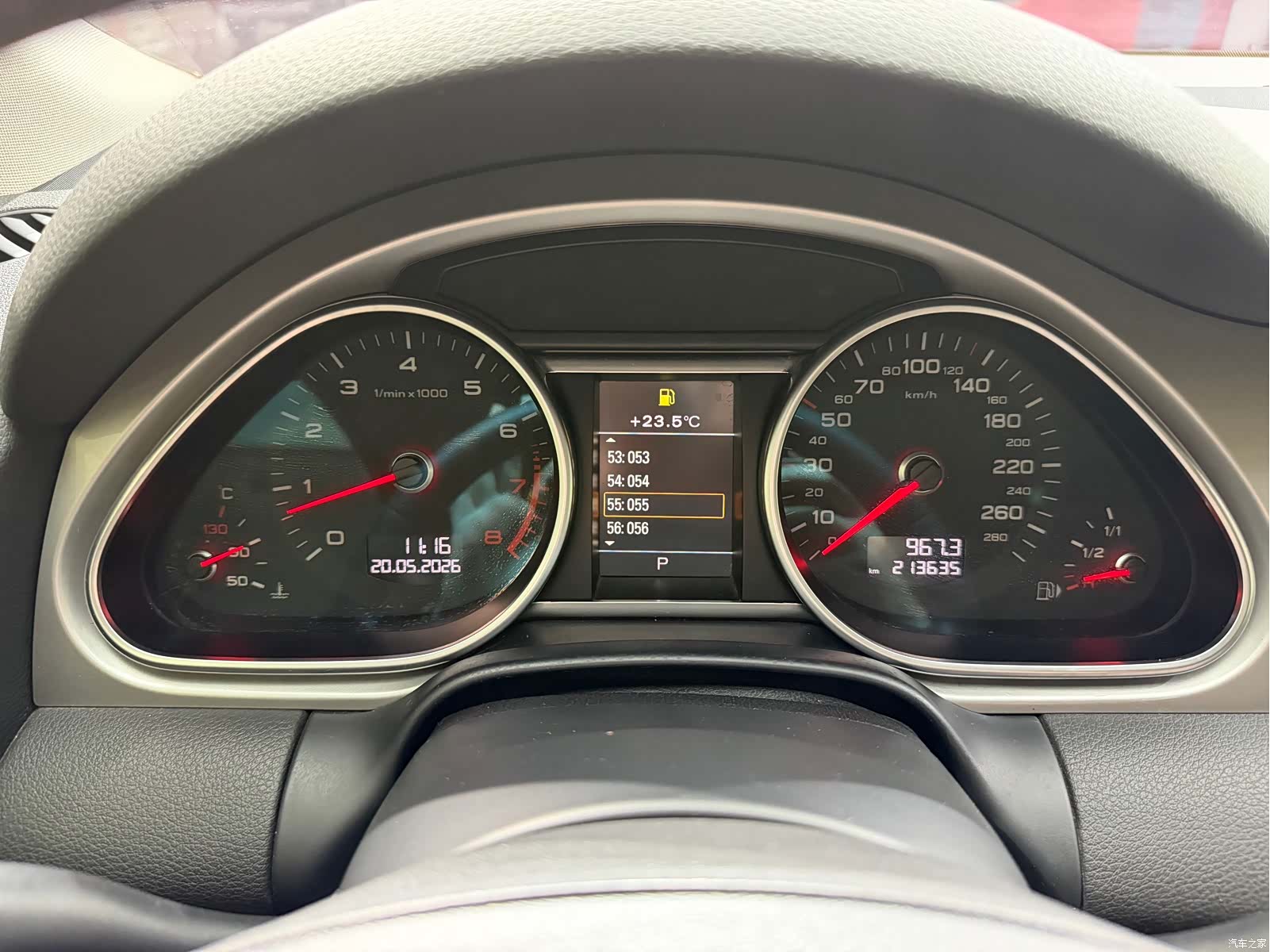 Audi Q7, 2013 6