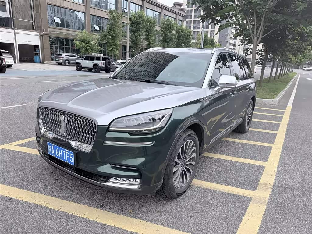 Lincoln Aviator