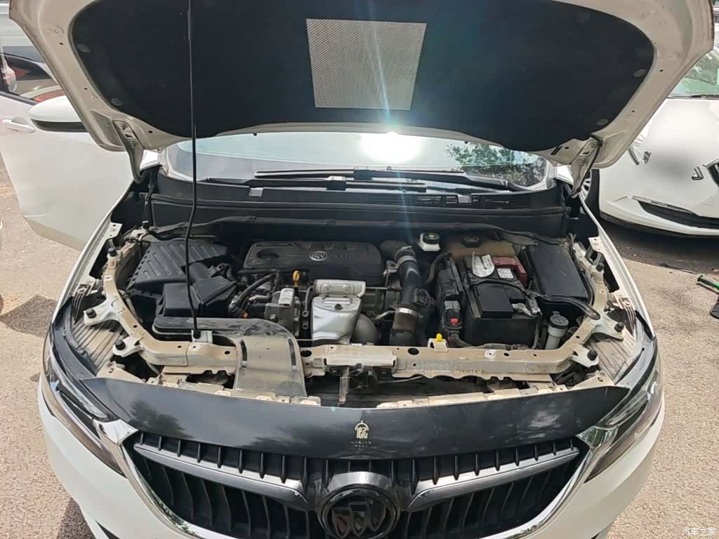 Buick GL6, 2021 20