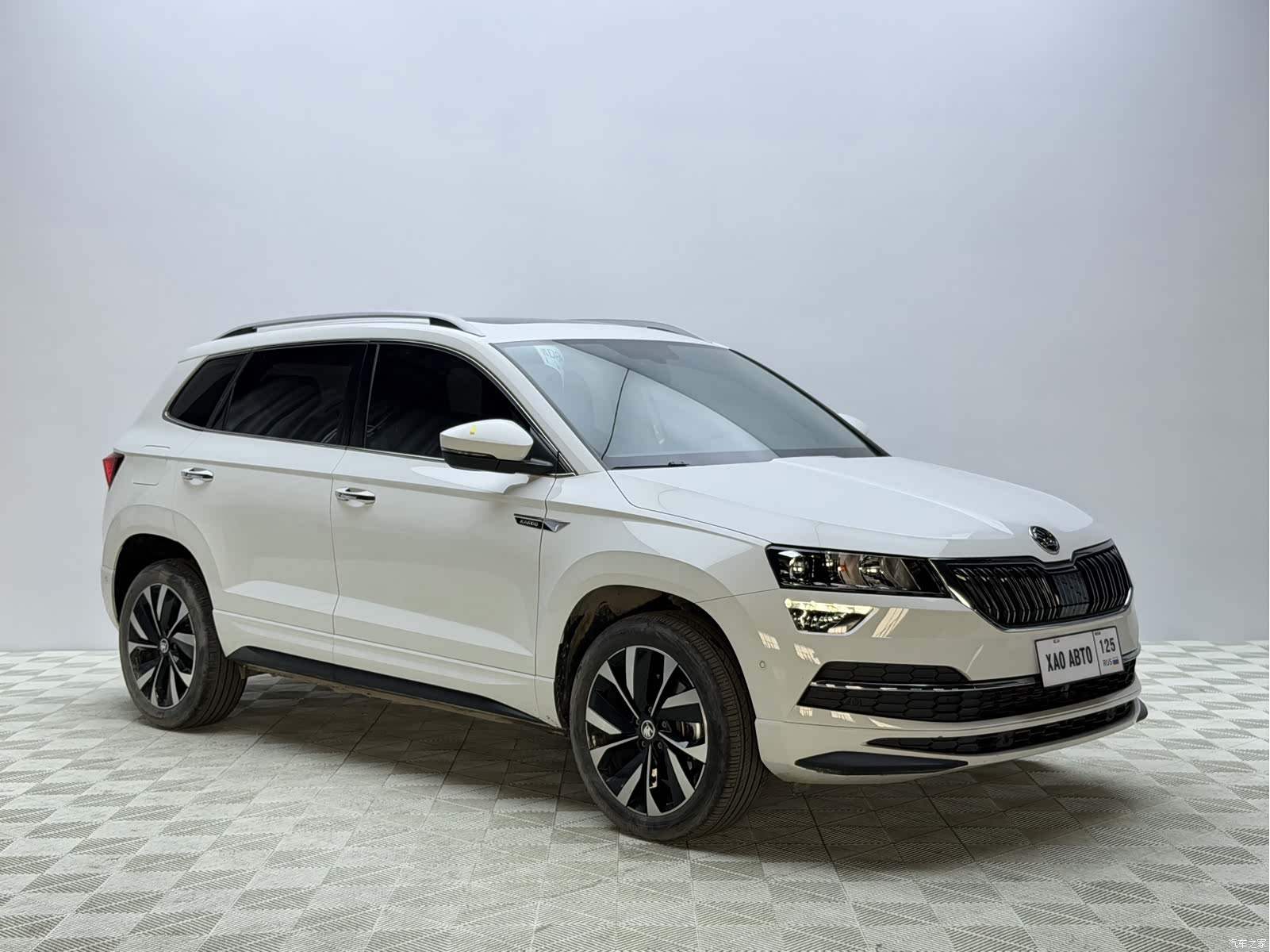 Skoda Karoq, 2023 3