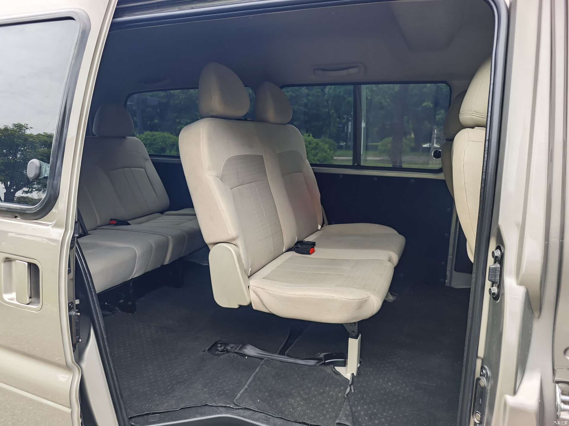 DongFeng M5L, 2023 17