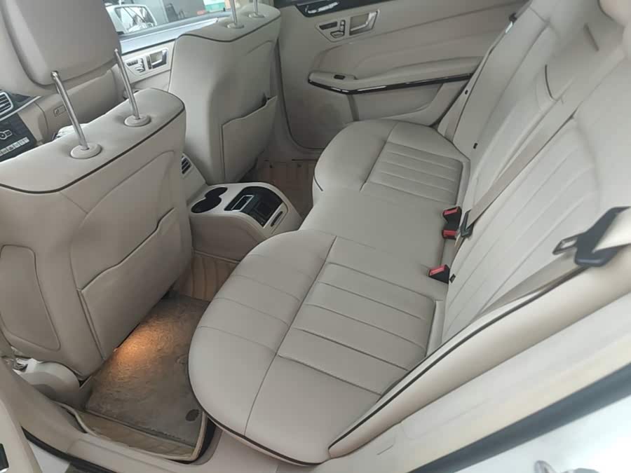 Mercedes-Benz E-Class 2015, фото 17