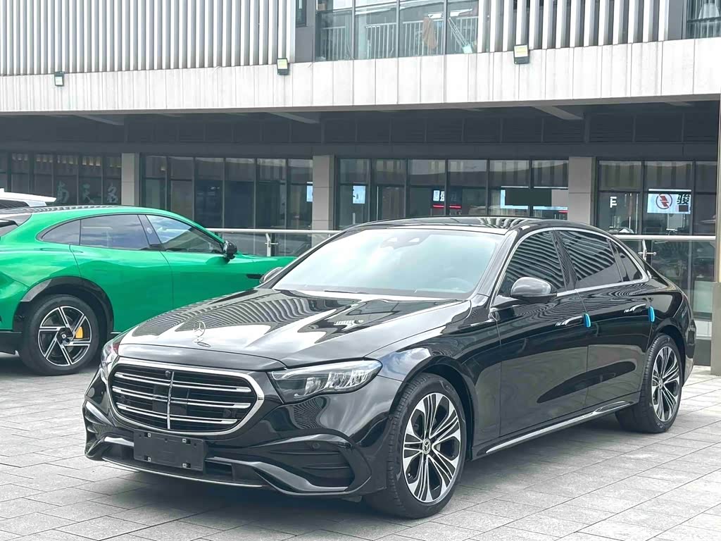 Mercedes-Benz E-Class E 2024 E 300 L Fashion