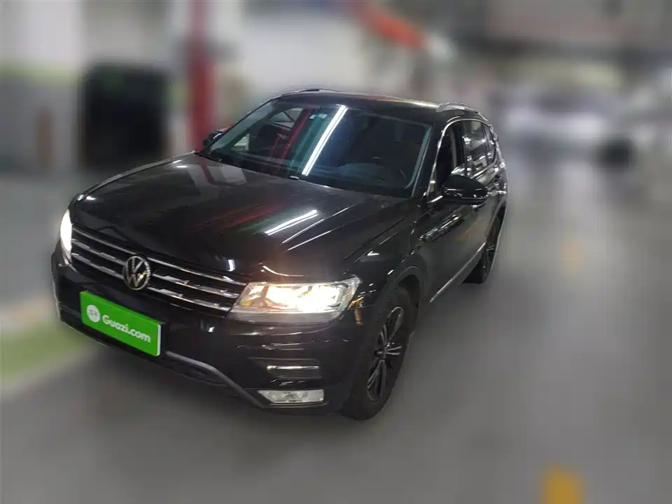 Volkswagen Tiguan L