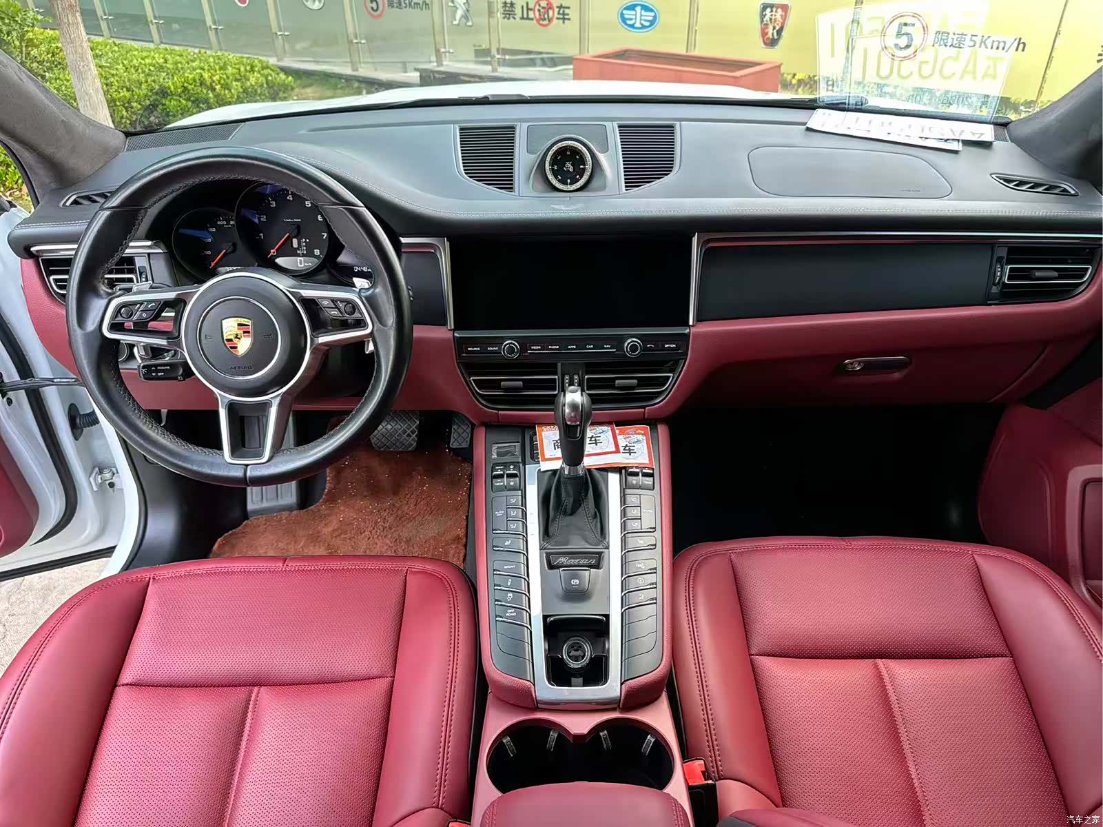 Porsche Macan, 2022 6