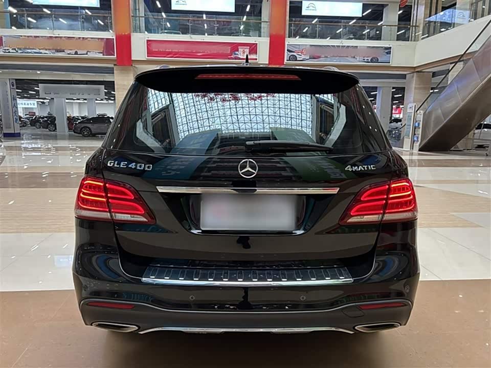 Mercedes-Benz GLE Mercedes-Benz GLE