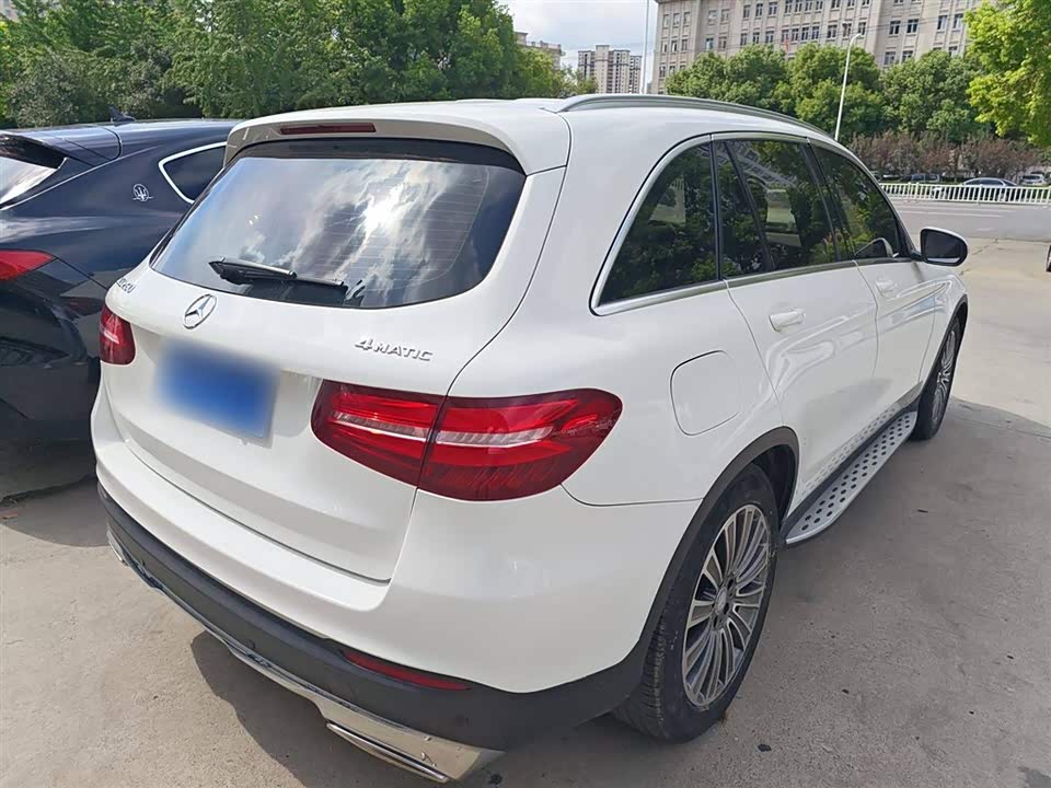 Mercedes-Benz GLC Mercedes-Benz GLC