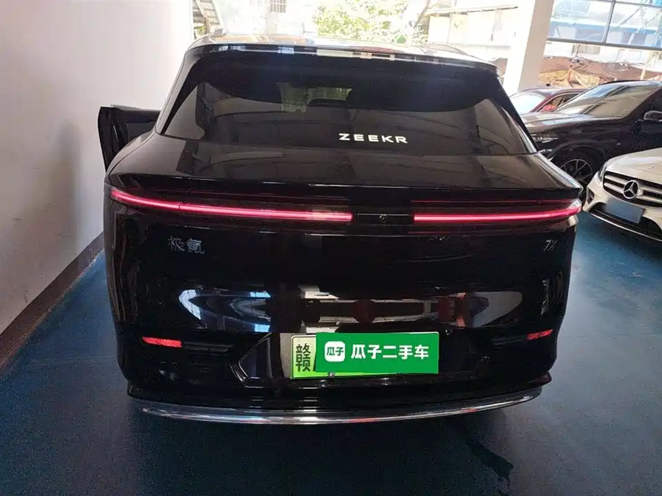 Zeekr 7X