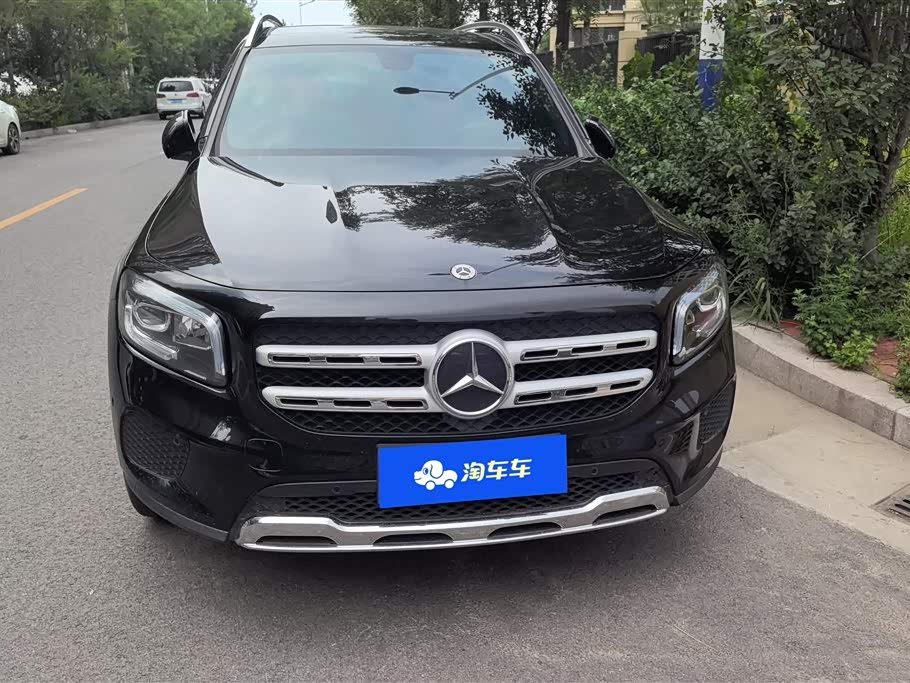 Mercedes-Benz GLB Mercedes-Benz GLB