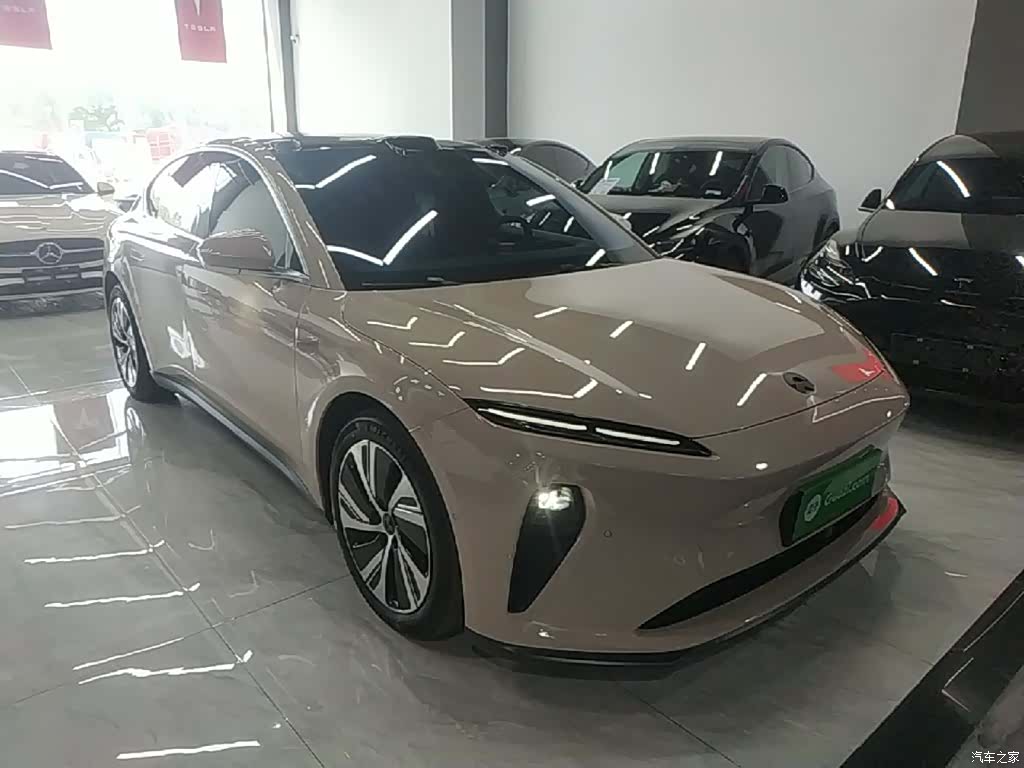 NIO ET5, 2024 4
