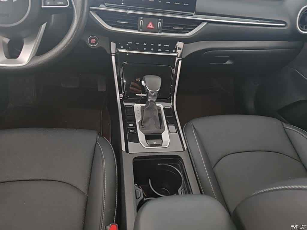 Kia K3, 2022 10